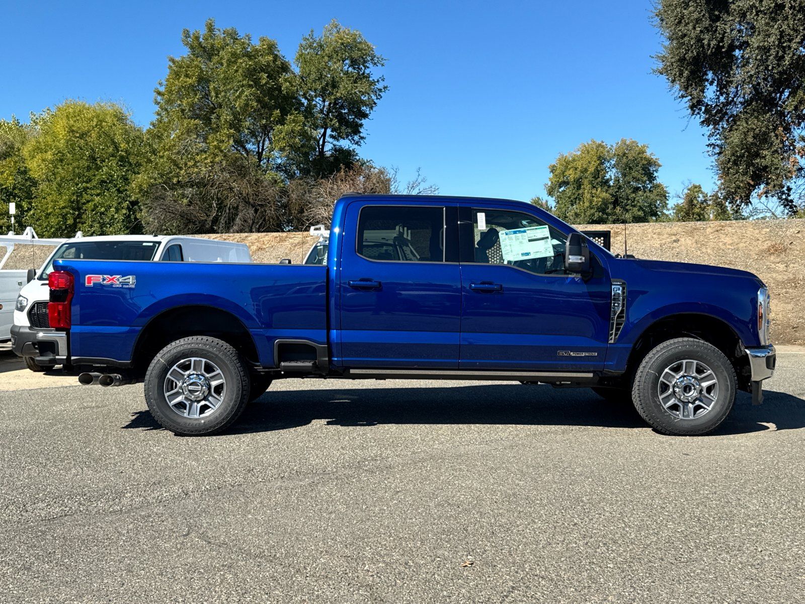 2026 Ford F-250 Lariat photo 2