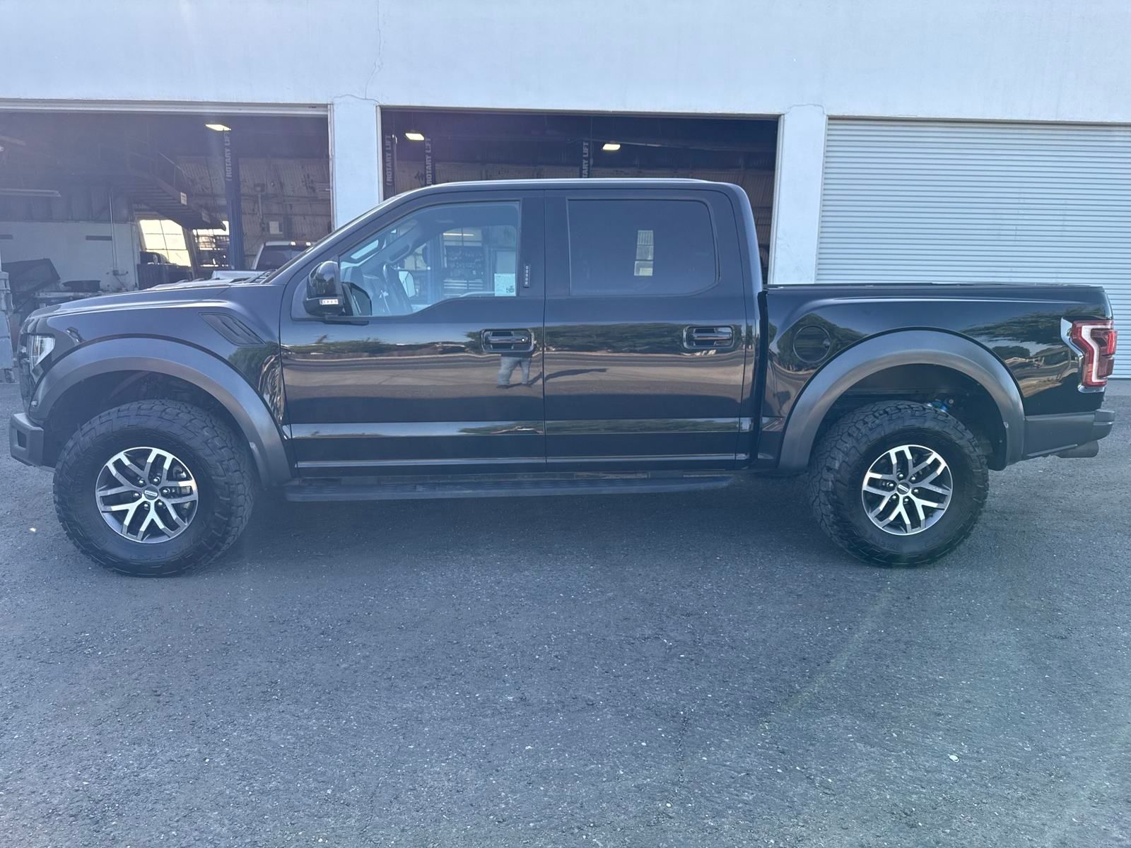Certified 2017 Ford F-150 Raptor with VIN 1FTFW1RG8HFB34195 for sale in Colusa, CA