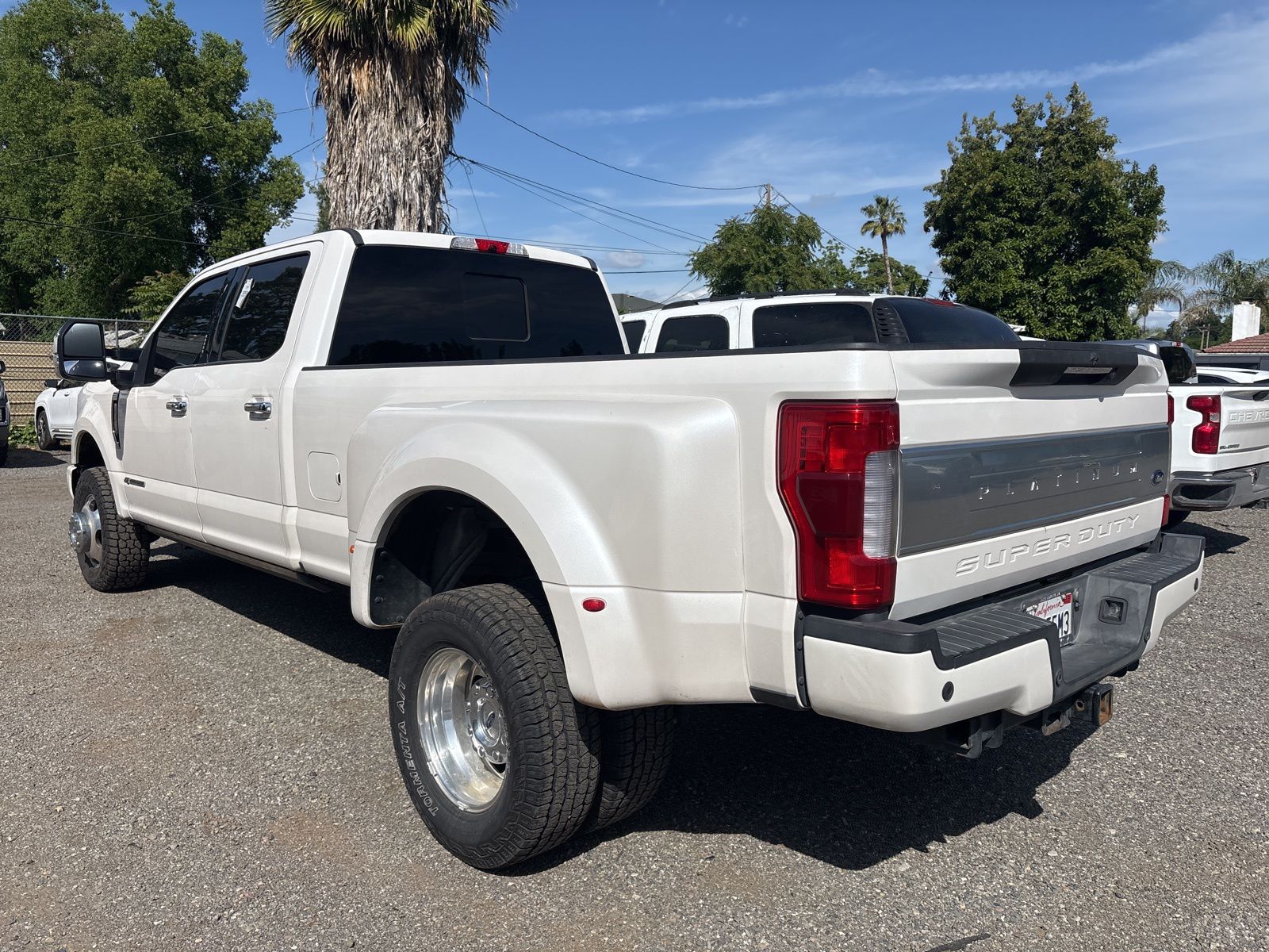 2019 Ford F-350SD Platinum photo 3