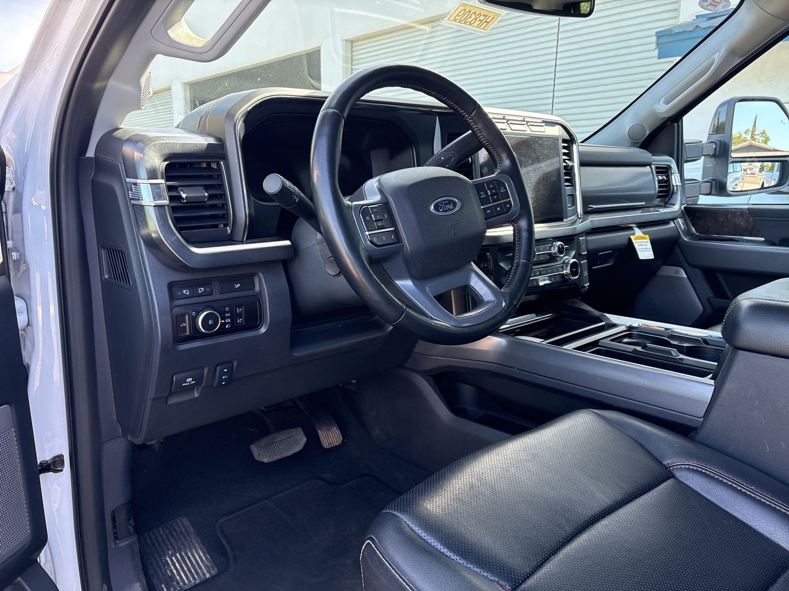 2024 Ford F-250SD Lariat Crew Cab 4x4 Powerstroke photo 5