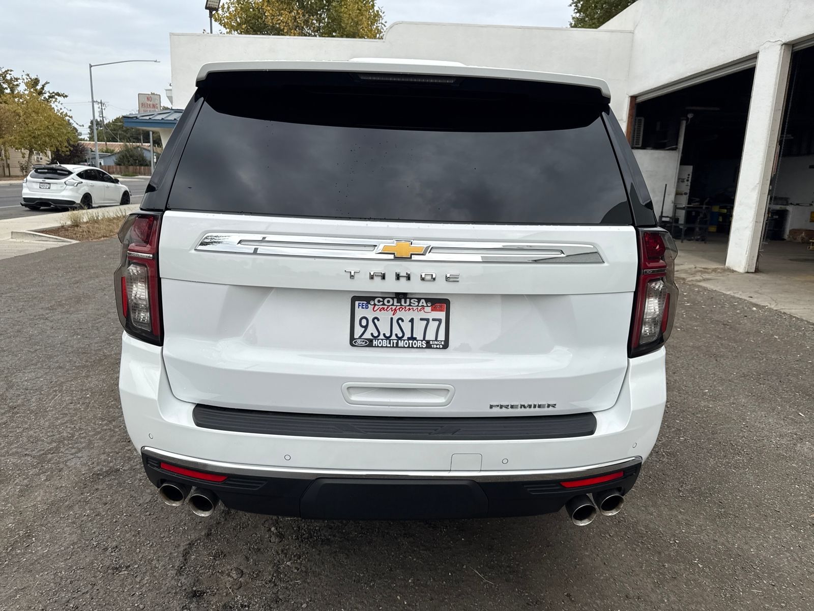 2023 Chevrolet Tahoe Premier photo 3