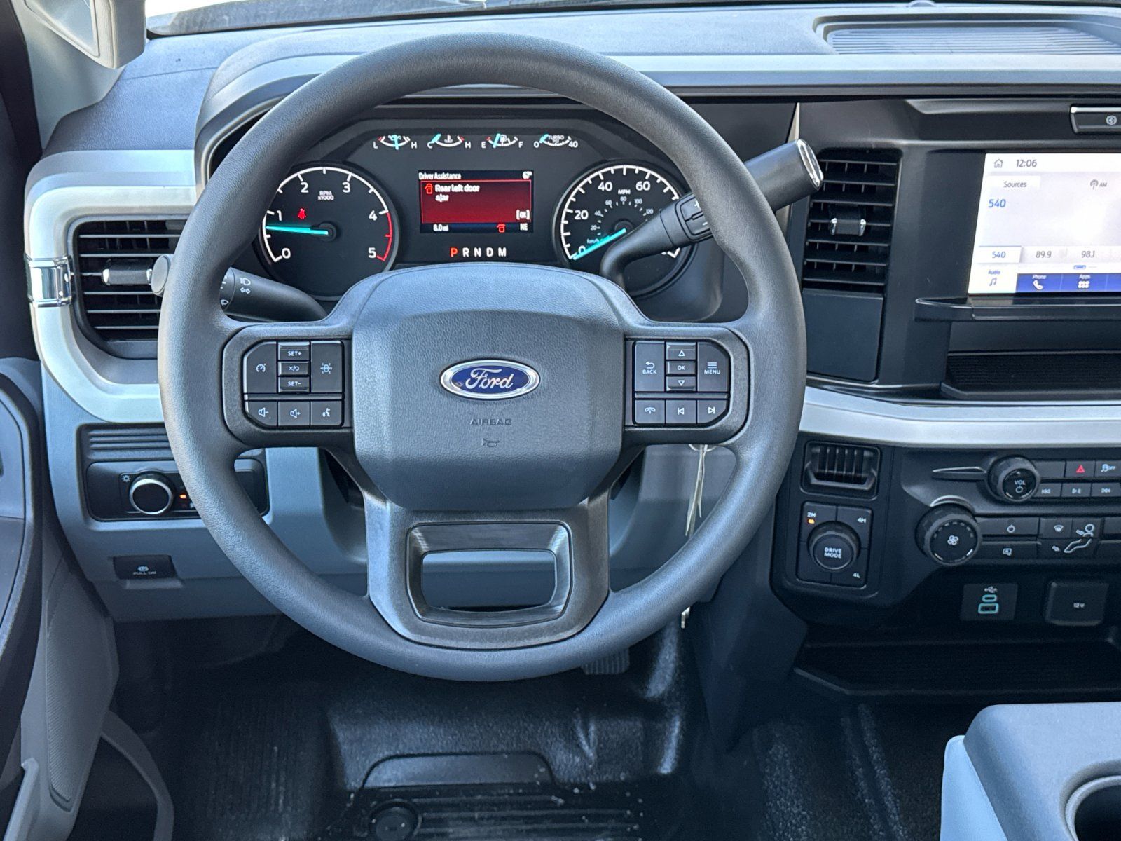 2025 Ford F-450 Super Duty Chassis Cab XL - Photo 14