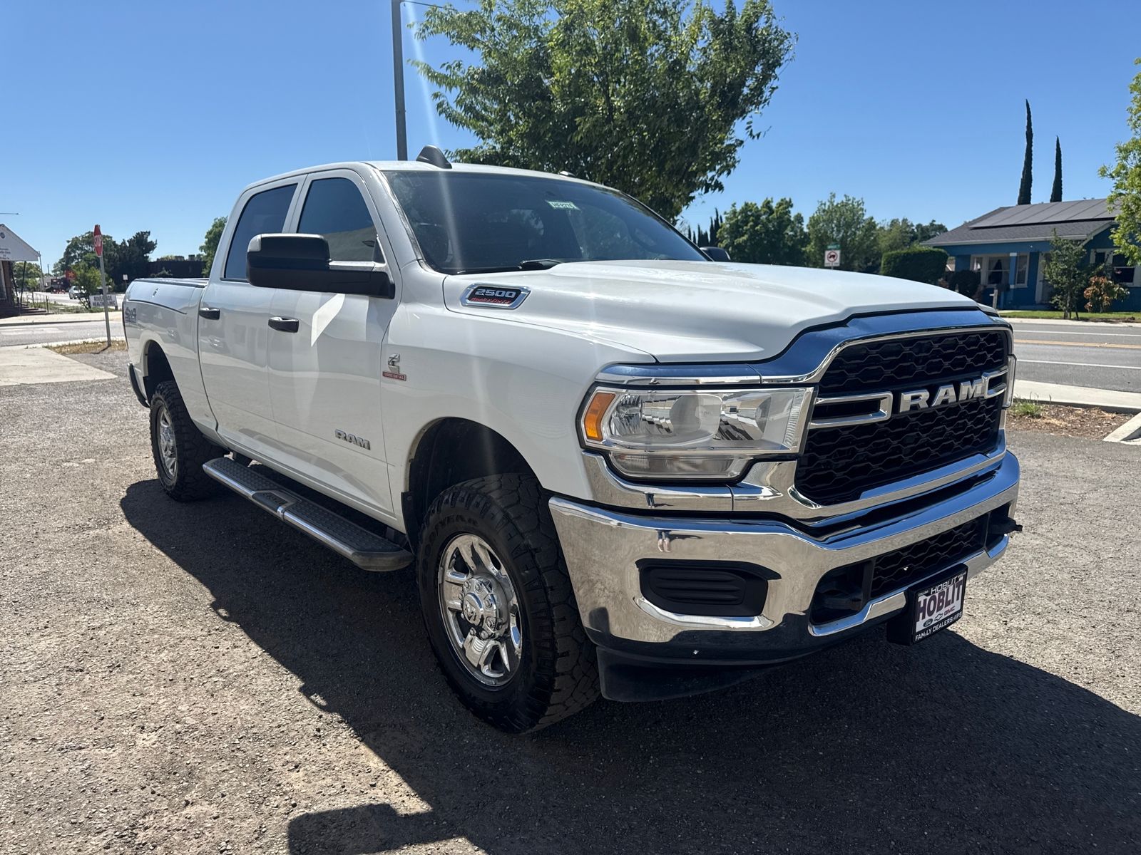 2022 Ram 2500 Tradesman Crew Cab Short Bed 4x4 Cummins photo 6