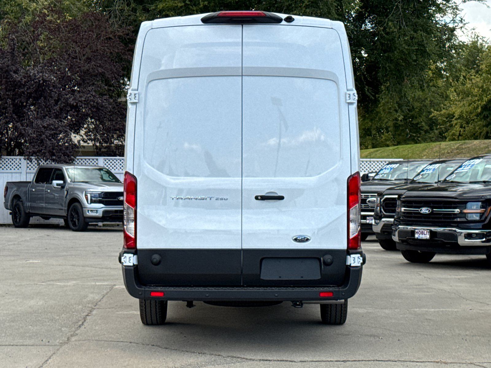2025 Ford Transit photo 3