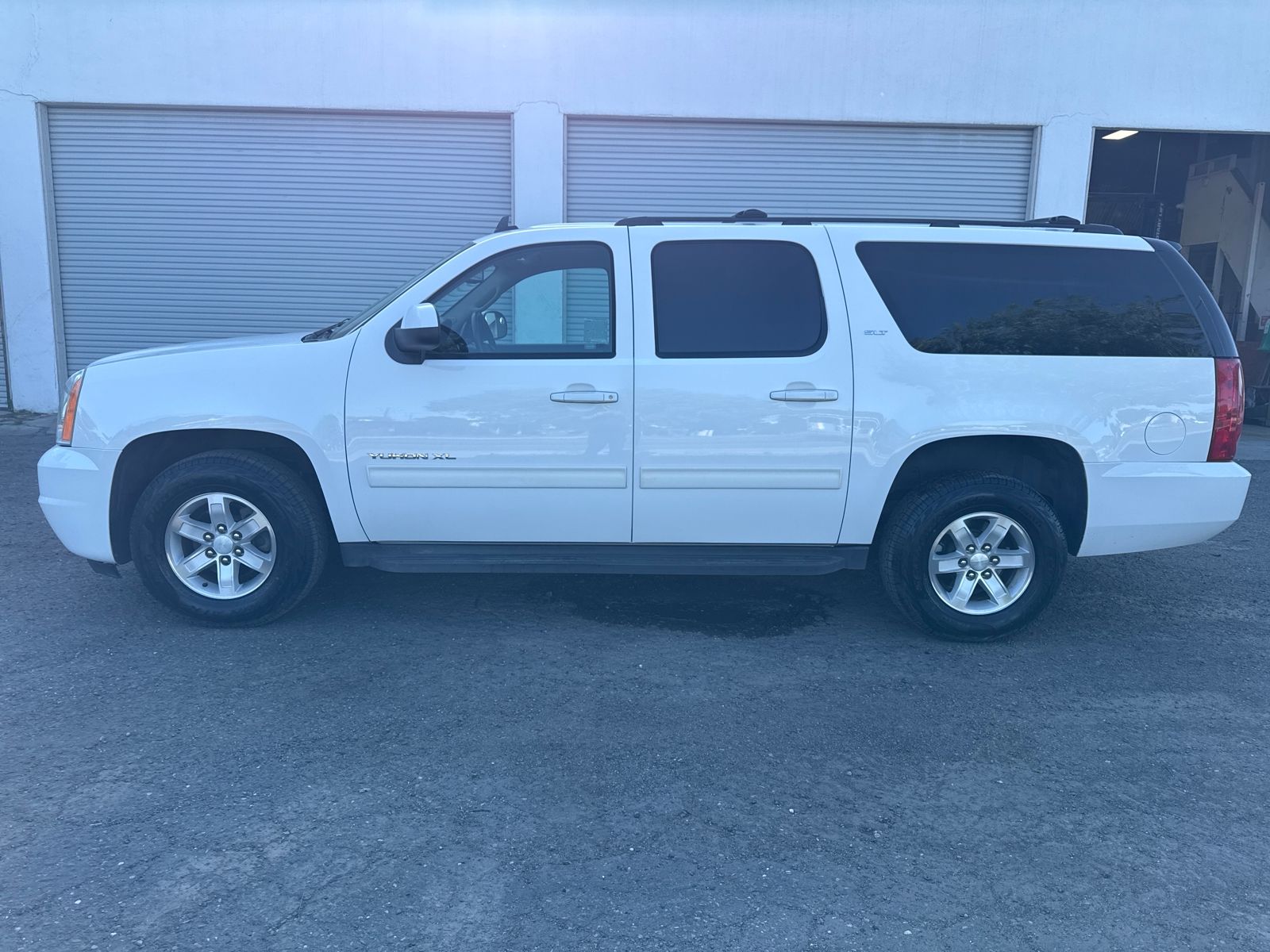 Certified 2014 GMC Yukon XL SLT with VIN 1GKS1KE01ER194135 for sale in Colusa, CA