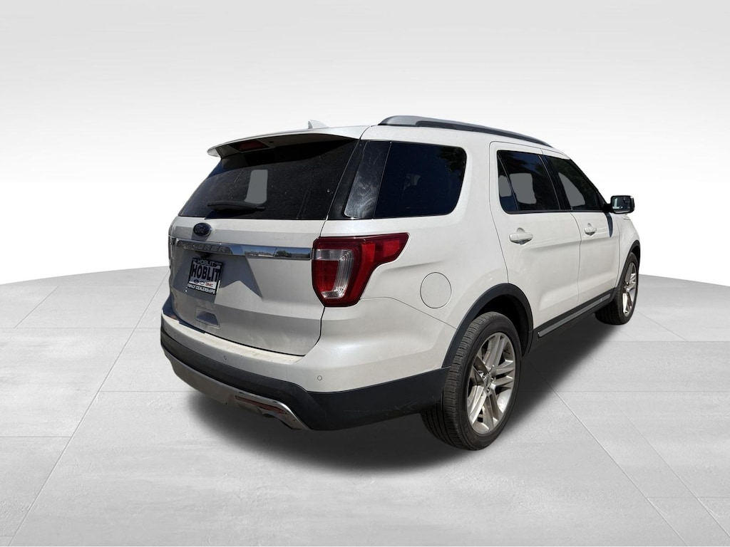 Certified 2016 Ford Explorer XLT w/ 3rd Row Seating SUV