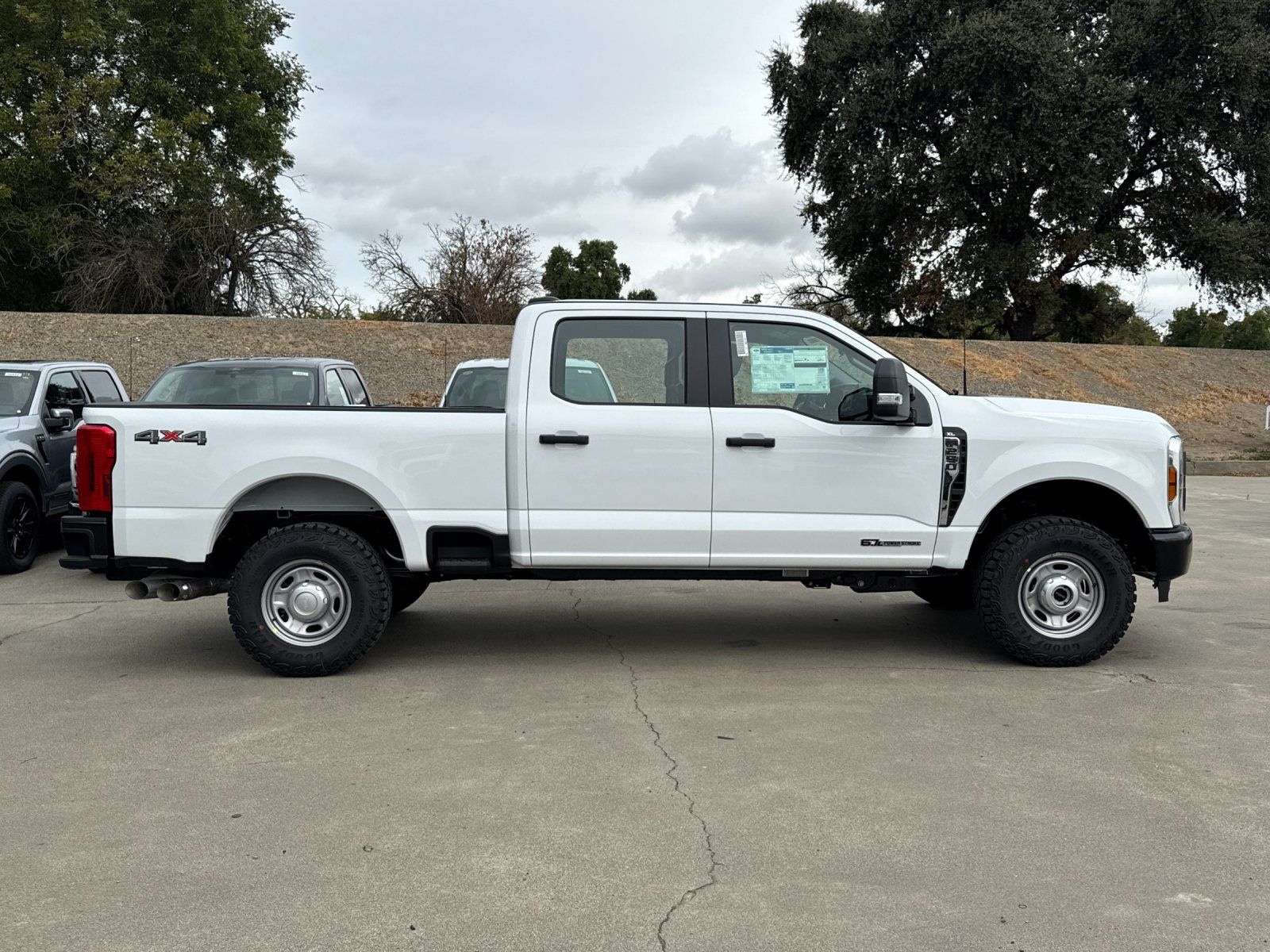 2026 Ford F-250 XL photo 2