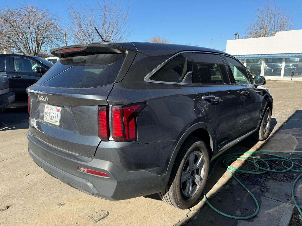 Certified 2023 Kia Sorento LX SUV