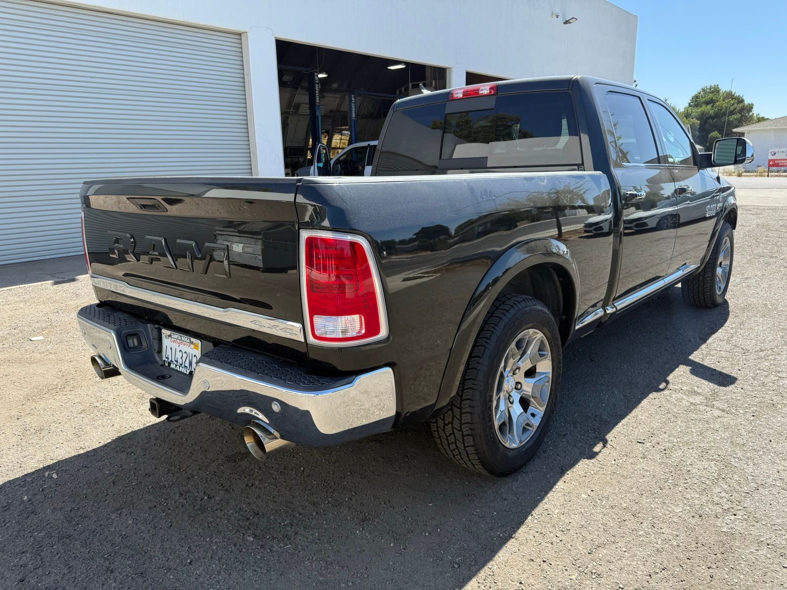 2018 Ram 1500 Limited photo 2