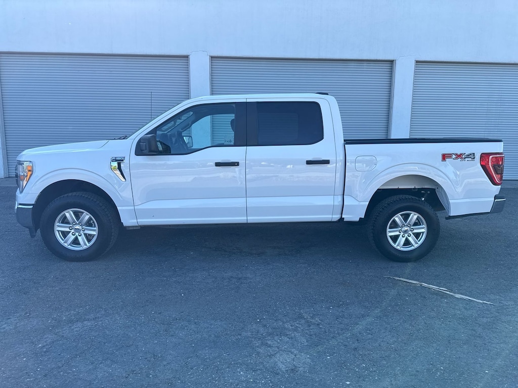 Certified 2022 Ford F-150 XLT FX4 Off-Road Crew Cab V8 4x4 Truck