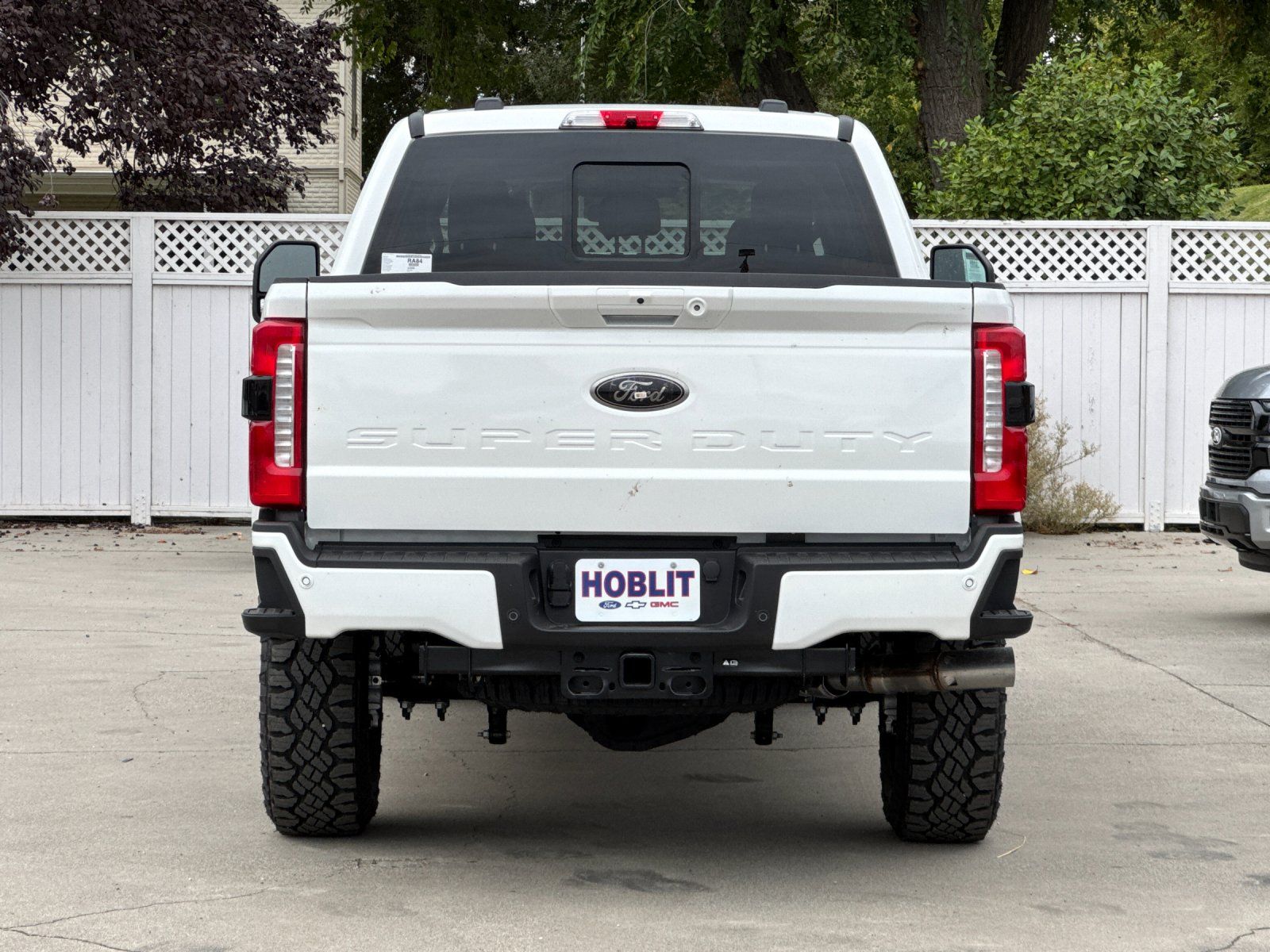 2026 Ford F-250 Lariat photo 4
