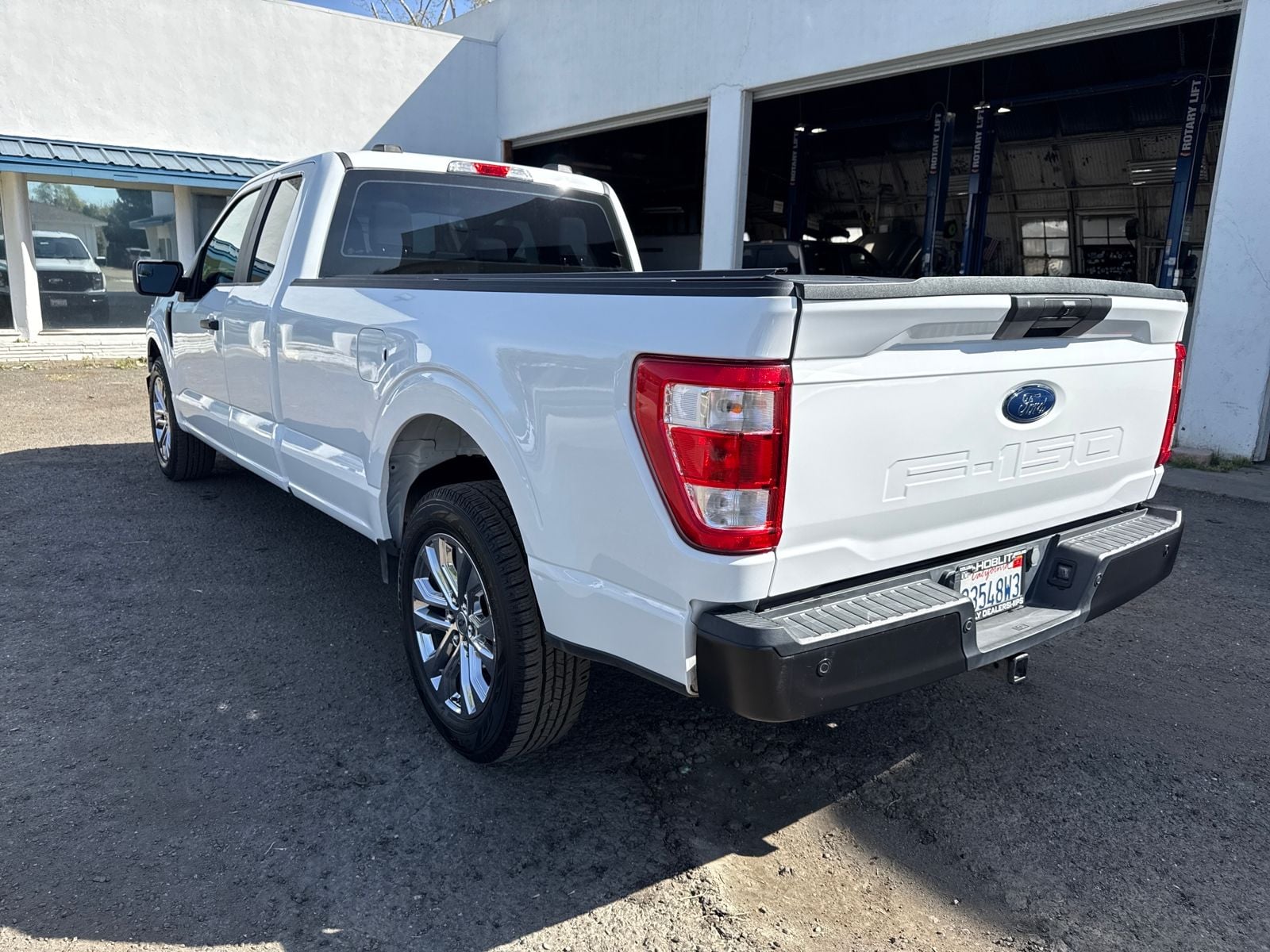2023 Ford F-150 XL Extended Cab Long Bed  V8 photo 2