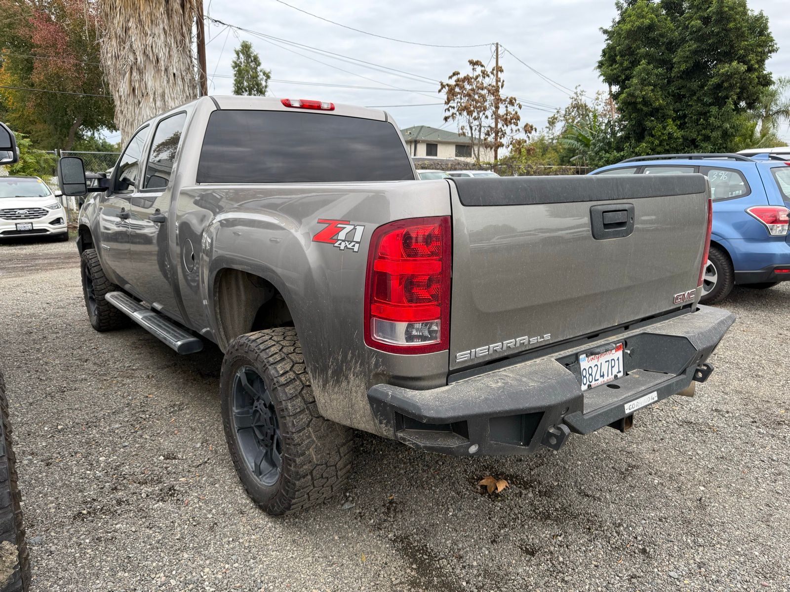 2014 Gmc Sierra SLE photo 2