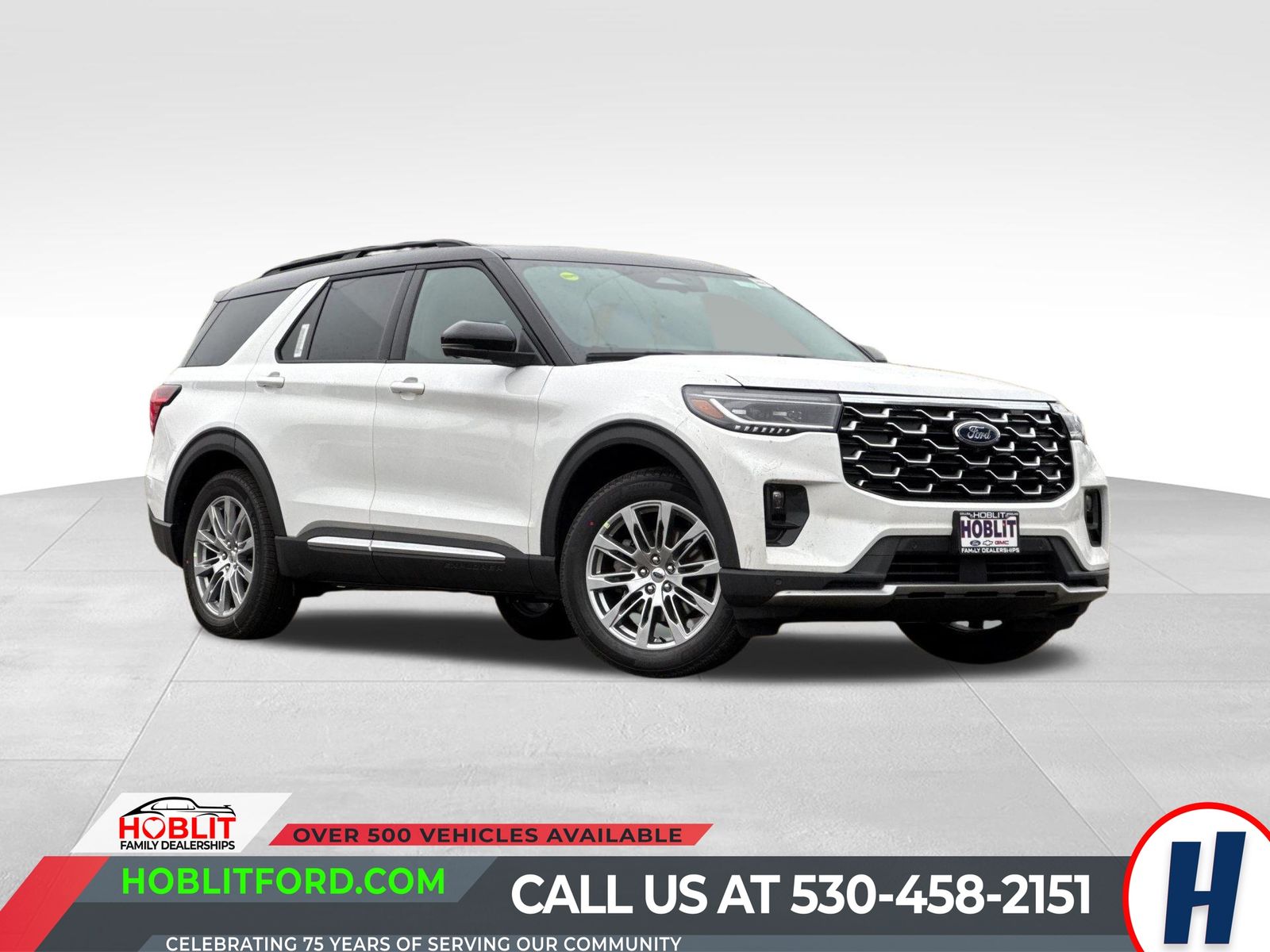 2026 Ford Explorer Platinum's photo