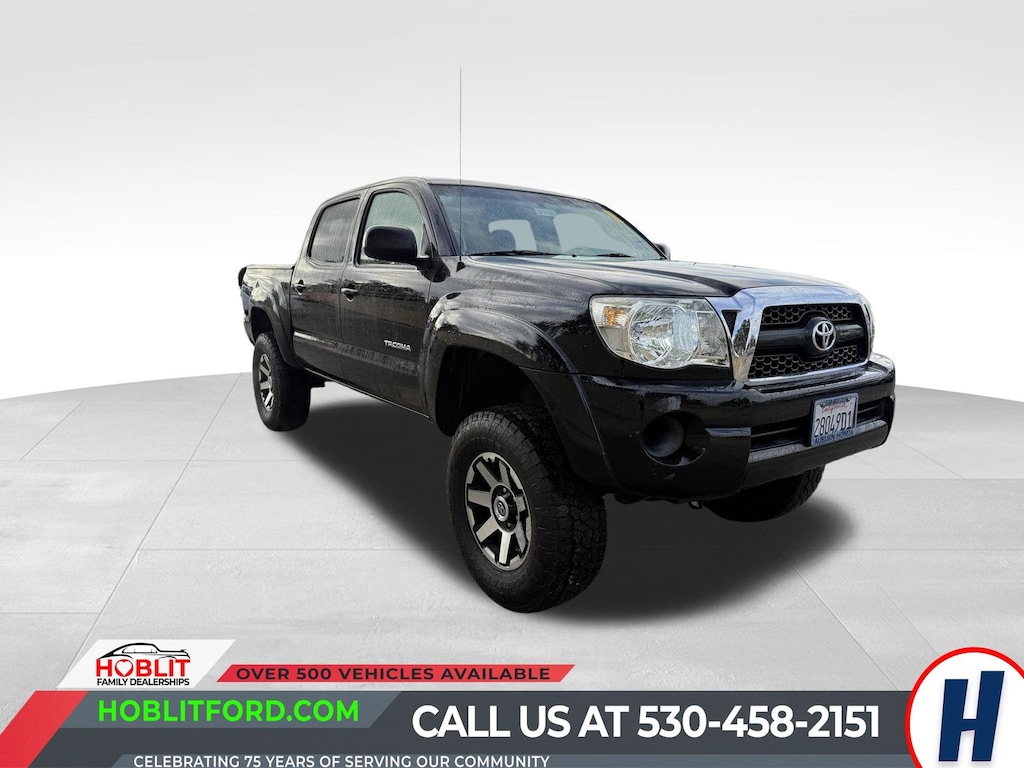 Used 2011 Toyota Tacoma Prerunner Crew Cab Truck w/ Lift Kit Truck