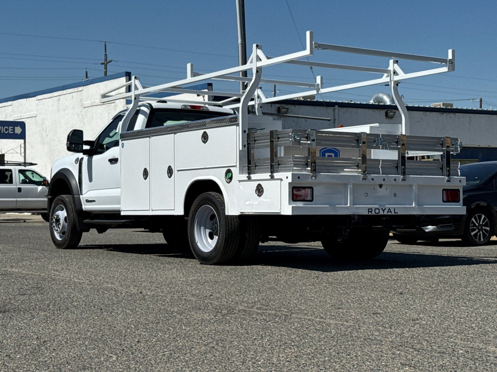 2024 Ford F-550 Super Duty Chassis Cab XL - Photo 5