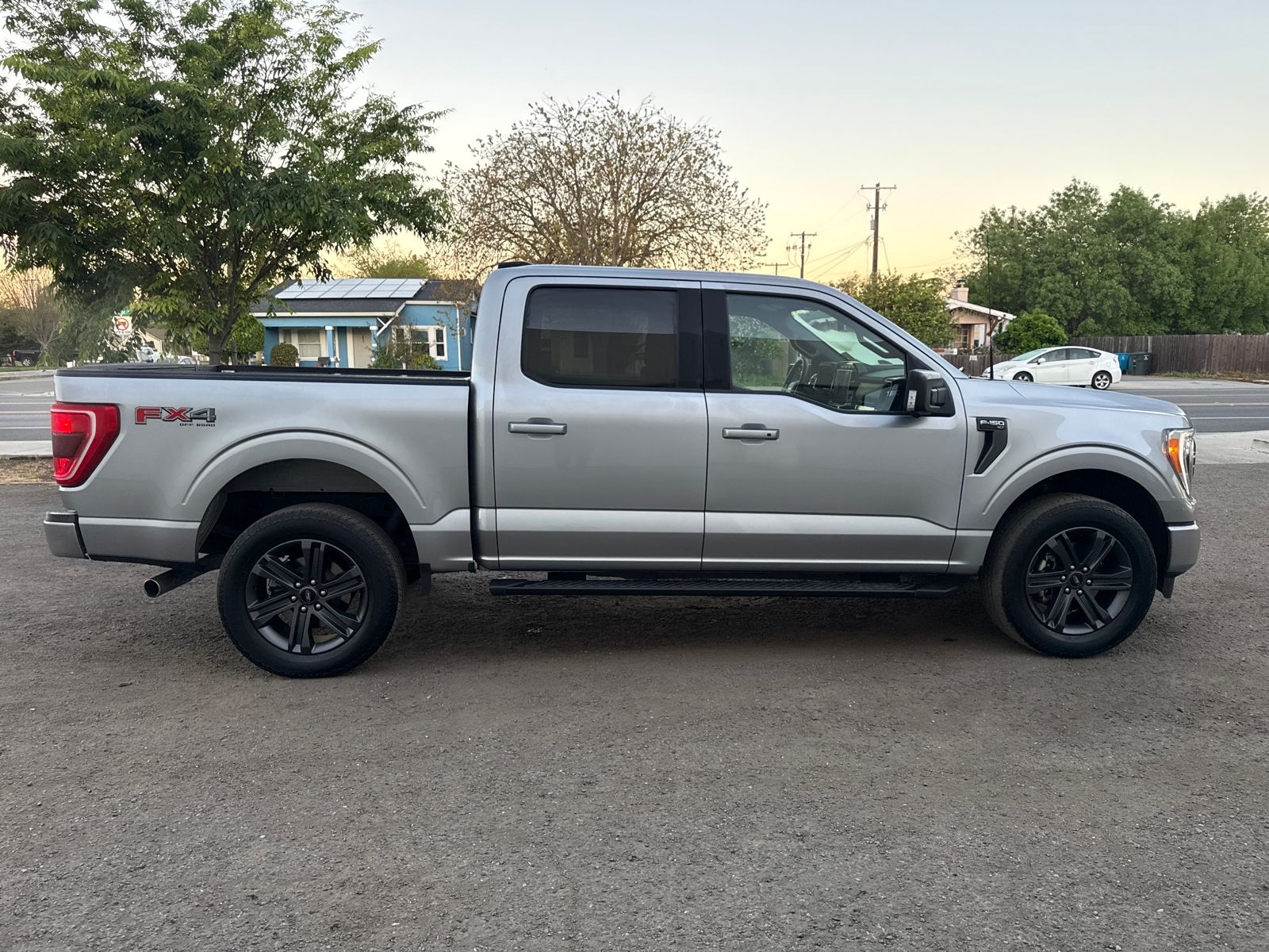 2023 Ford F-150 XLT FX4 Off-Road 3.5L Ecoboost 4x4 w/ Sport Appear photo 5