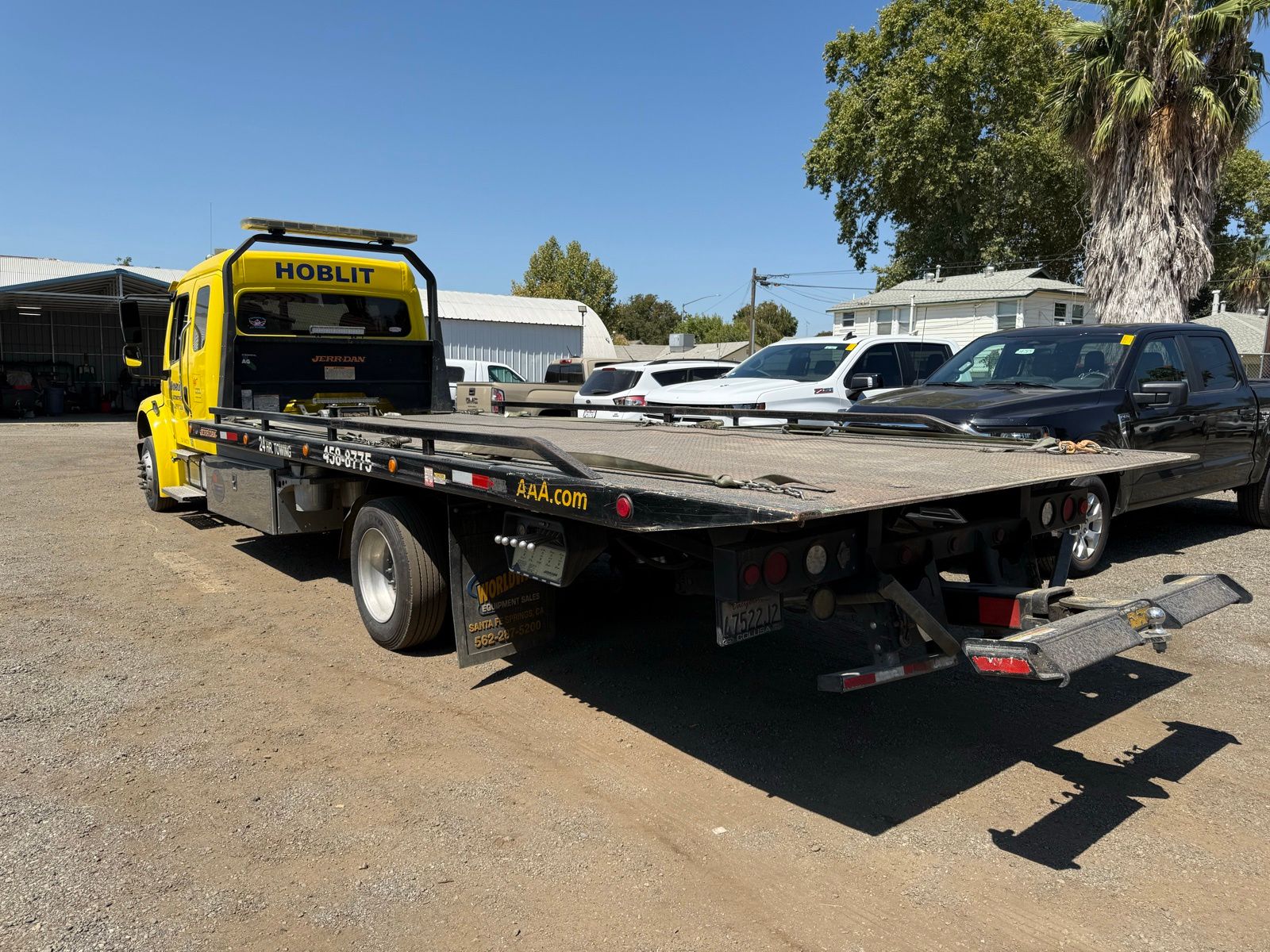 2017 Freightliner M2 106 Medium Duty photo 3