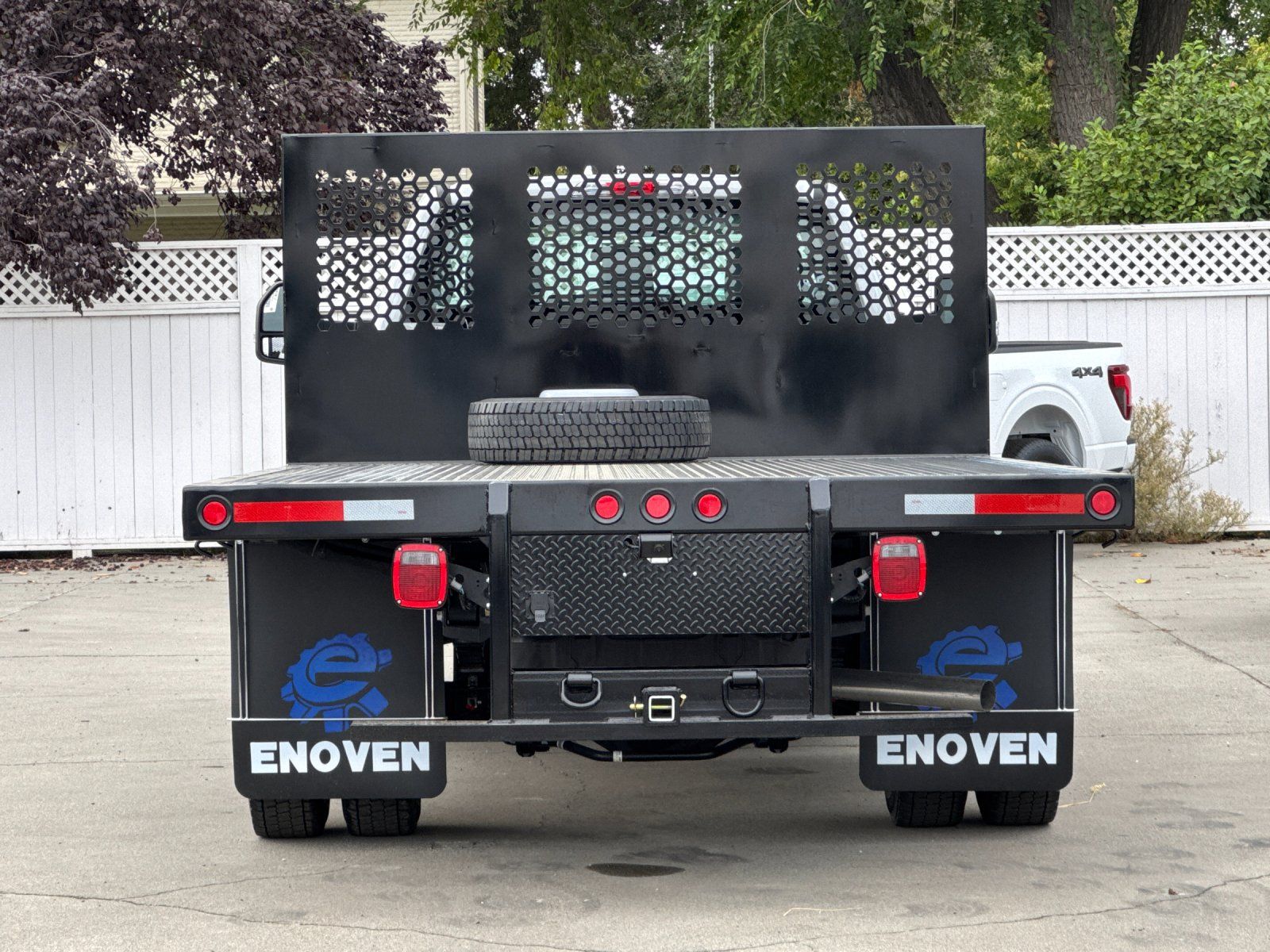2024 Ford F-550 XL photo 3