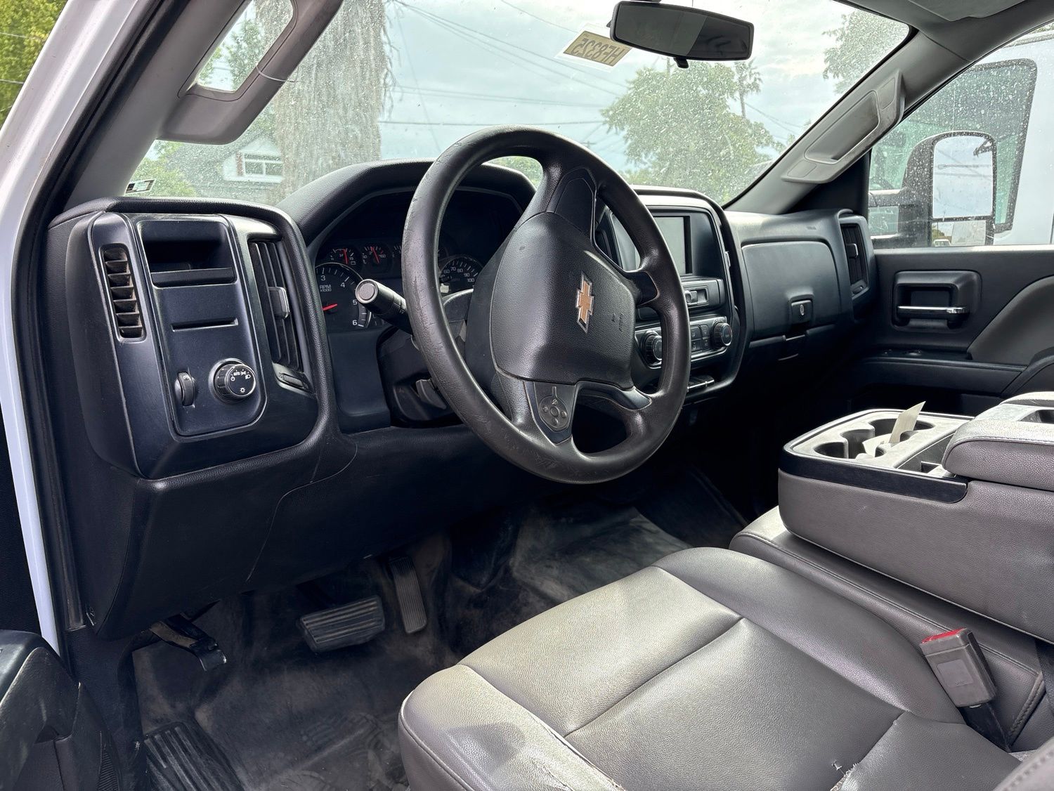 2018 Chevrolet Silverado 3500HD Work Truck Crew Cab w/ Contractor Body! photo 5
