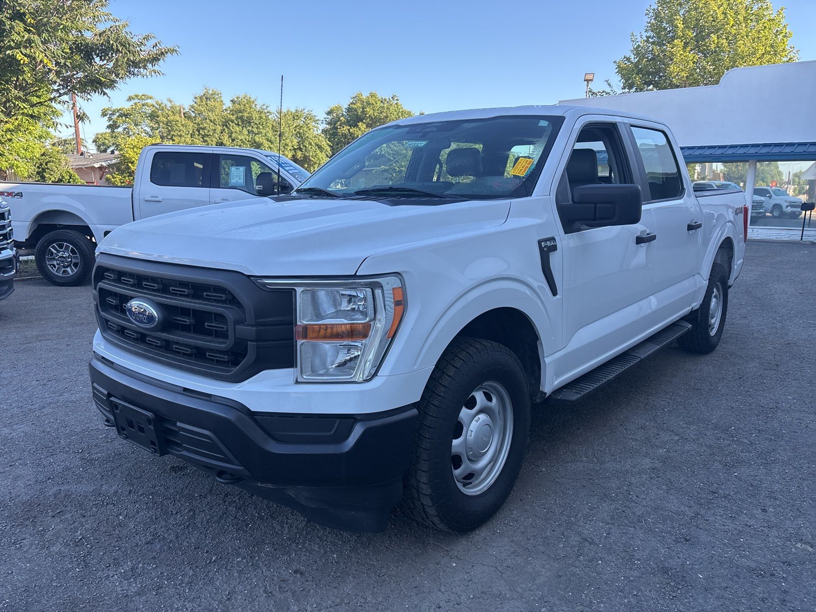 2022 Ford F-150 XL photo 2