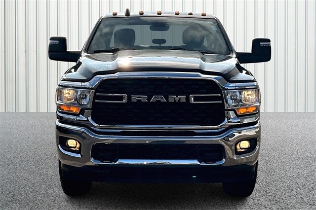 2023 Ram 3500 Big Horn photo 2