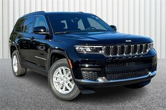 2025 Jeep Grand Cherokee L LAREDO X 4X4 Sport Utility