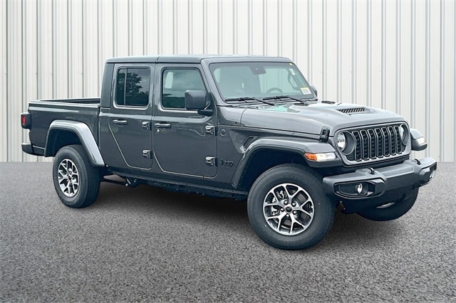 2025 Jeep Gladiator Sport S's photo