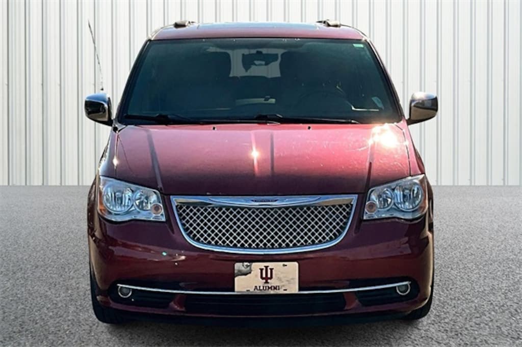 Used 2016 Chrysler Town & Country Touring-L Van LWB Passenger Van