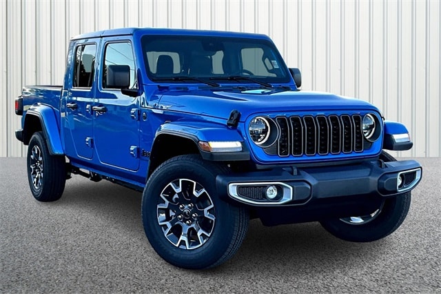 2025 Jeep Gladiator Sport S's photo