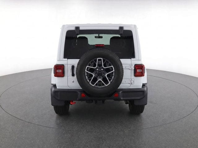 2024 Jeep Wrangler Sahara's photo