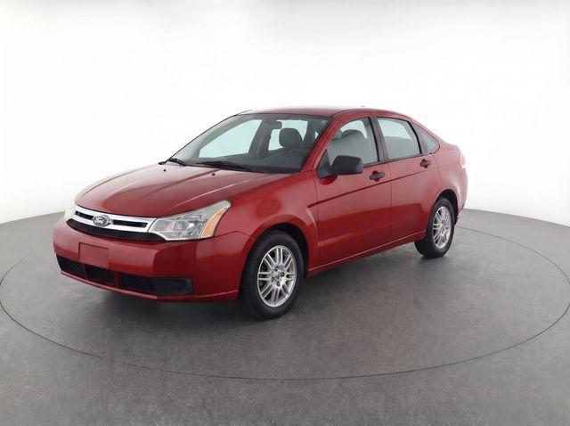 Used 2011 Ford Focus SE with VIN 1FAHP3FN9BW162637 for sale in Martinsville, IN