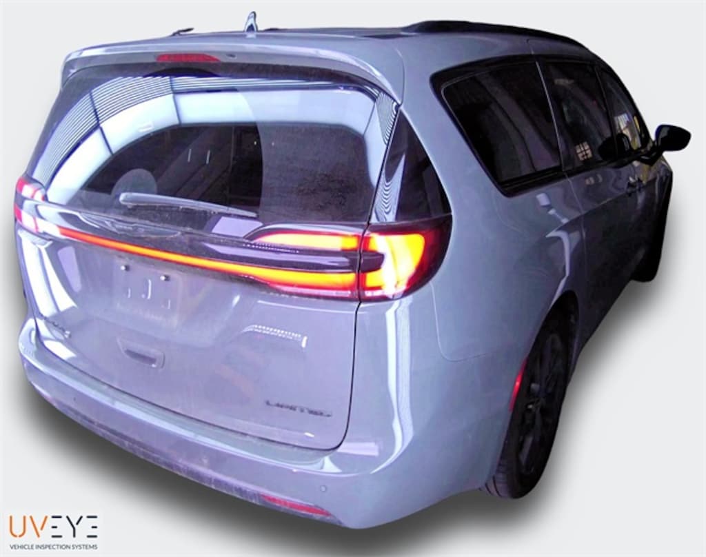 Used 2025 Chrysler Pacifica Limited Van Passenger Van