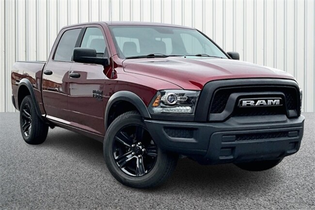 2024 Ram 1500 Classic SLT Truck Crew Cab