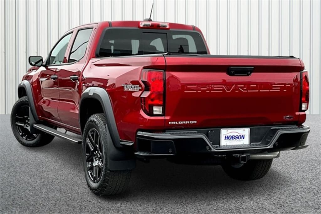 Used 2025 Chevrolet Colorado Trail Boss Truck Crew Cab