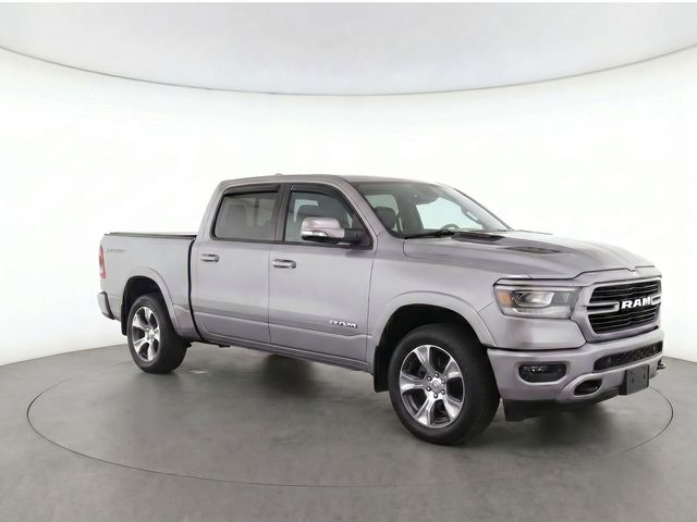2021 RAM 1500 Laramie 4x4 Crew Cab 5'7's photo