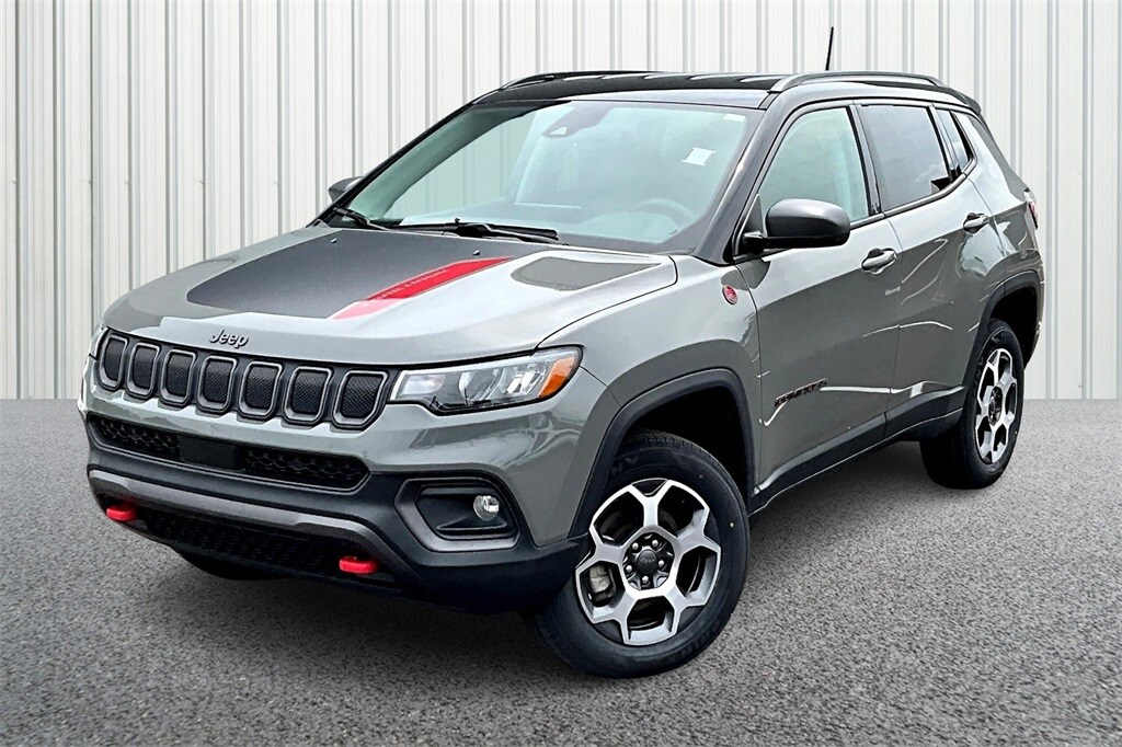 2022 Jeep Compass Trailhawk photo 3