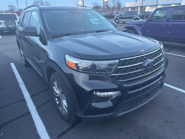 2020 Ford Explorer XLT's photo