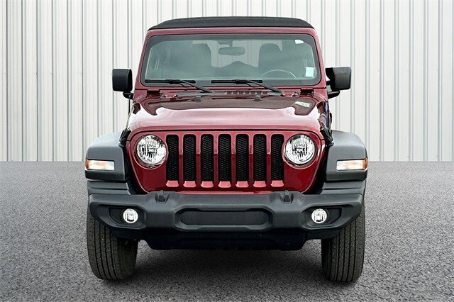 2021 Jeep Wrangler Unlimited Sport photo 2