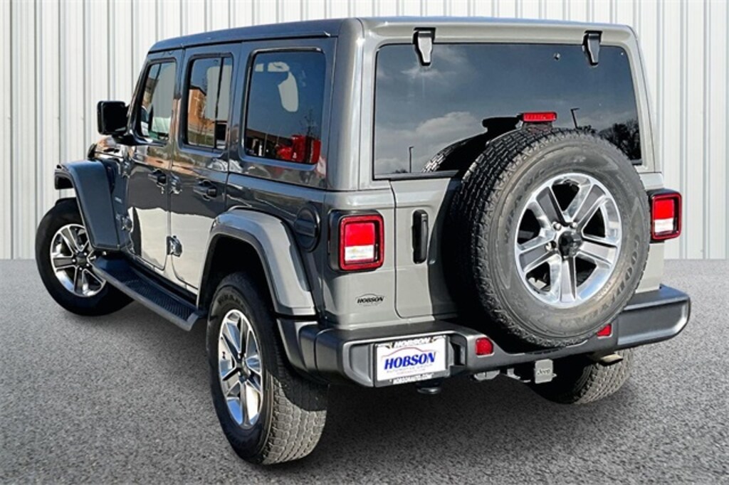 Used 2021 Jeep Wrangler Unlimited Sahara SUV