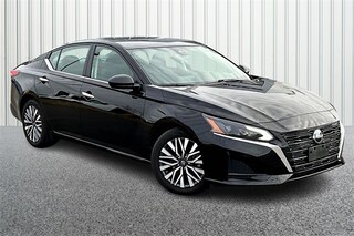 2024 Nissan Altima 2.5 SV Sedan