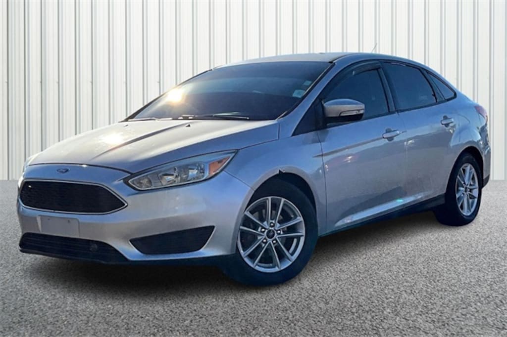 Used 2015 Ford Focus SE Sedan