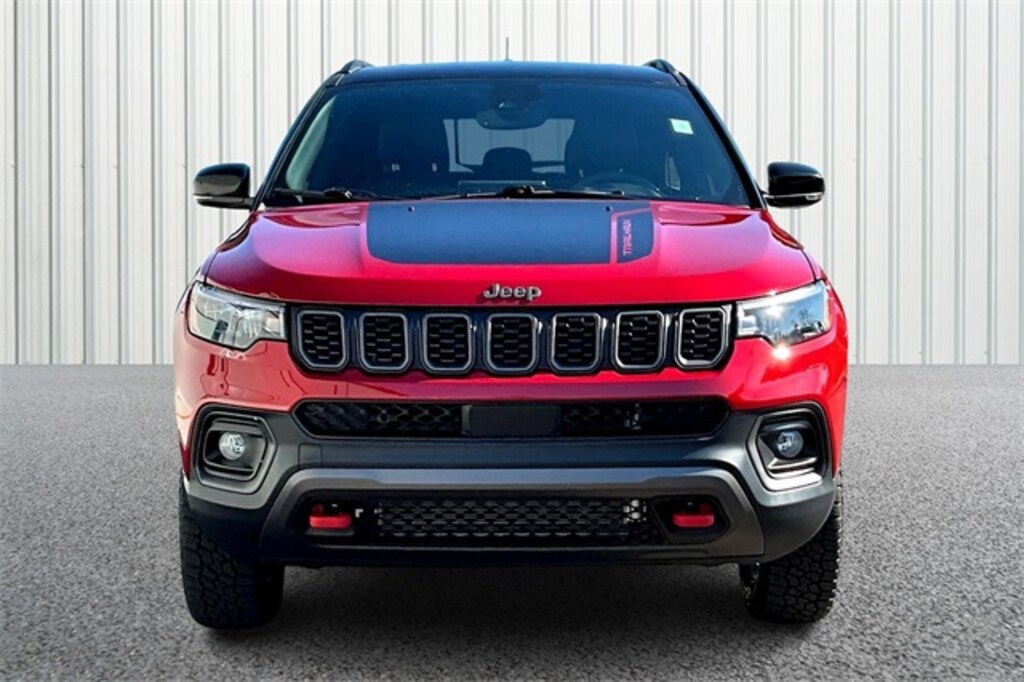 Used 2024 Jeep Compass Trailhawk SUV