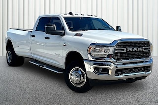 2024 Ram 3500 Big Horn Truck Crew Cab