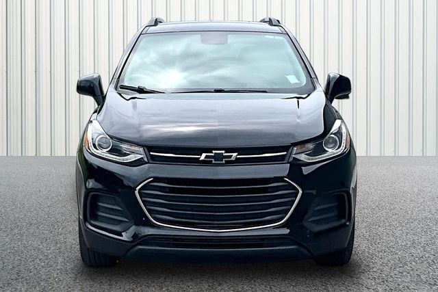 Used 2022 Chevrolet Trax LT with VIN KL7CJPSM2NB535245 for sale in Martinsville, IN