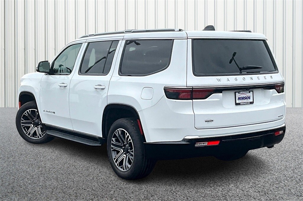2024 Jeep Wagoneer Series II photo 4