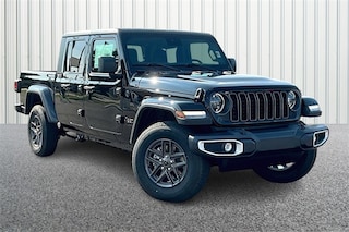 2025 Jeep Gladiator SPORT S 4X4 Pickup