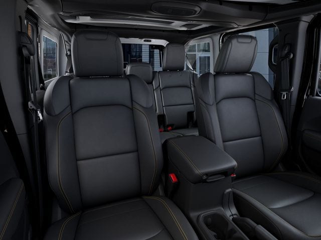 2025 Jeep Wrangler 4-Door Sahara - Photo 16