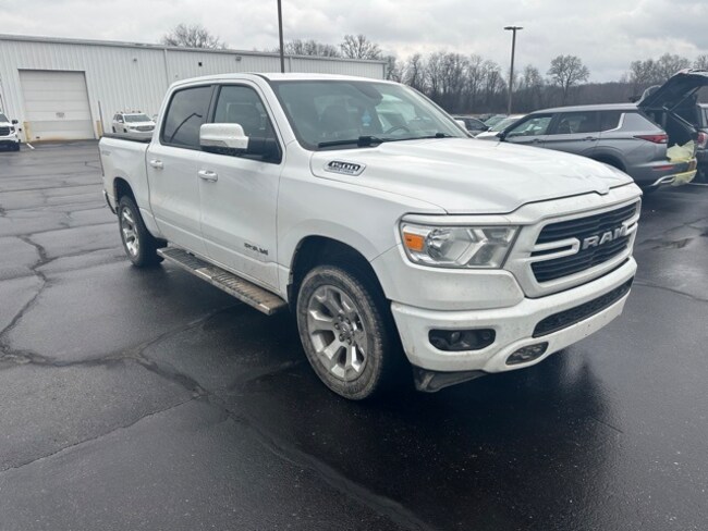 2021 Ram 1500 Big Horn/Lone Star Truck Crew Cab