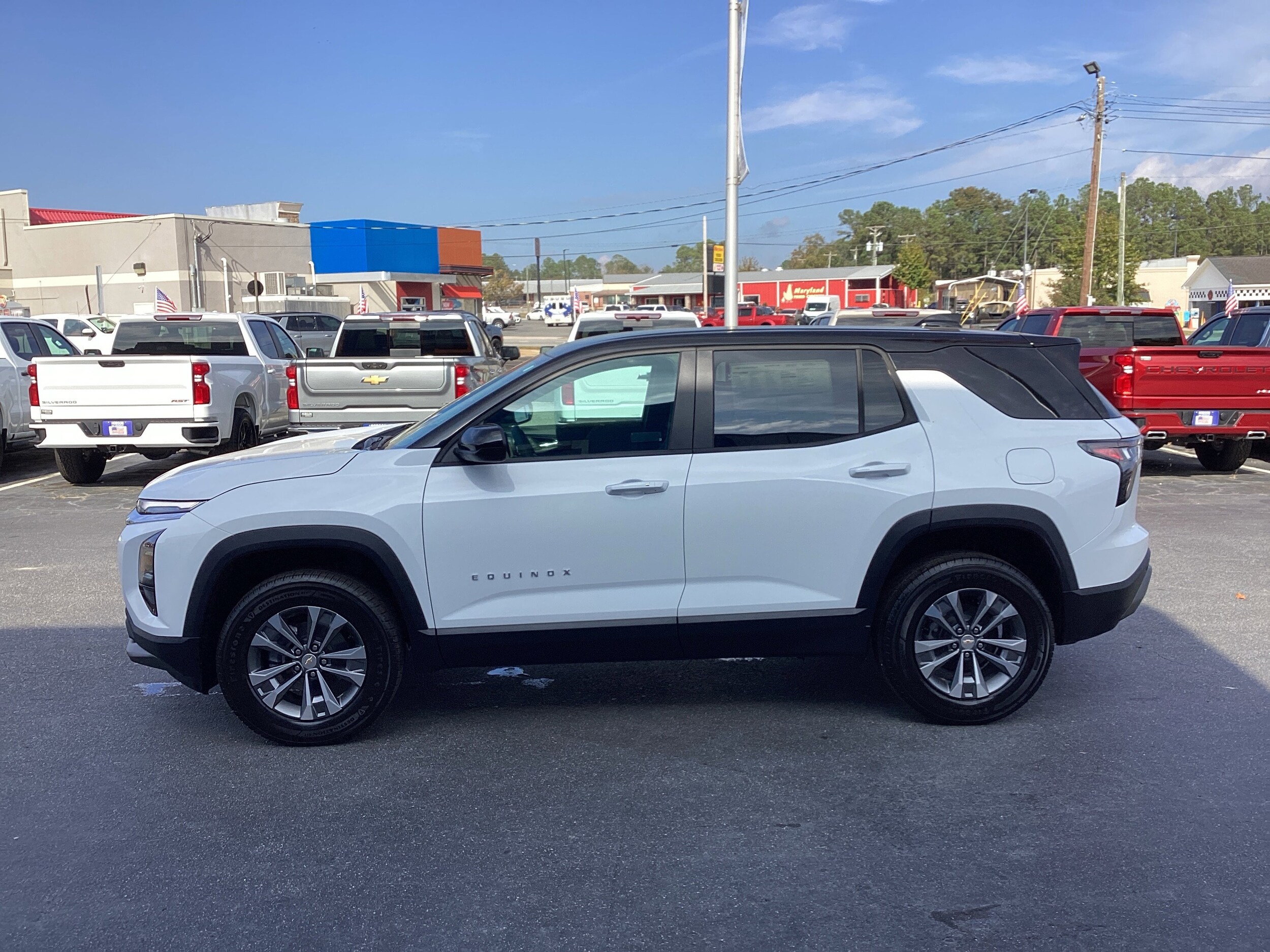 2026 Chevrolet Equinox LT photo 3